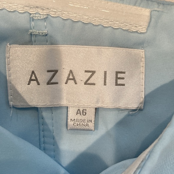 Beautiful light blue bridesmaid dress.  Size 6. - Picture 4 of 5